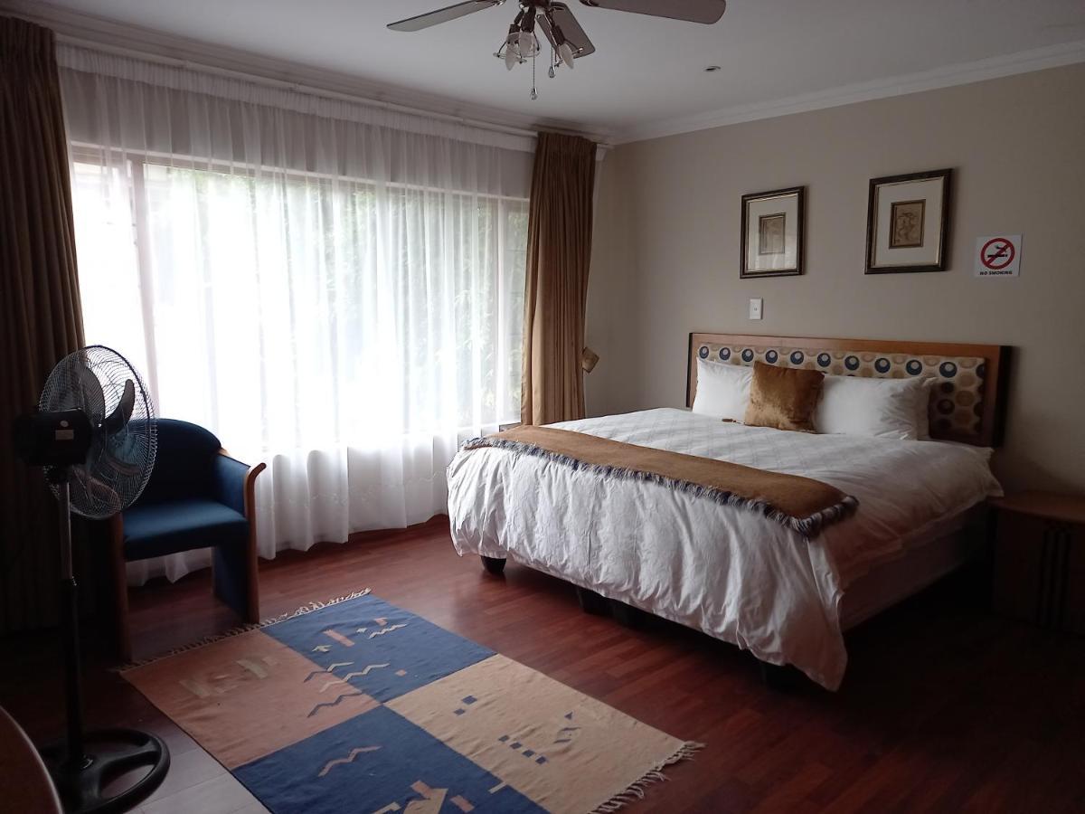 Troas Boutique Hotel Vanderbijlpark Eksteriør bilde